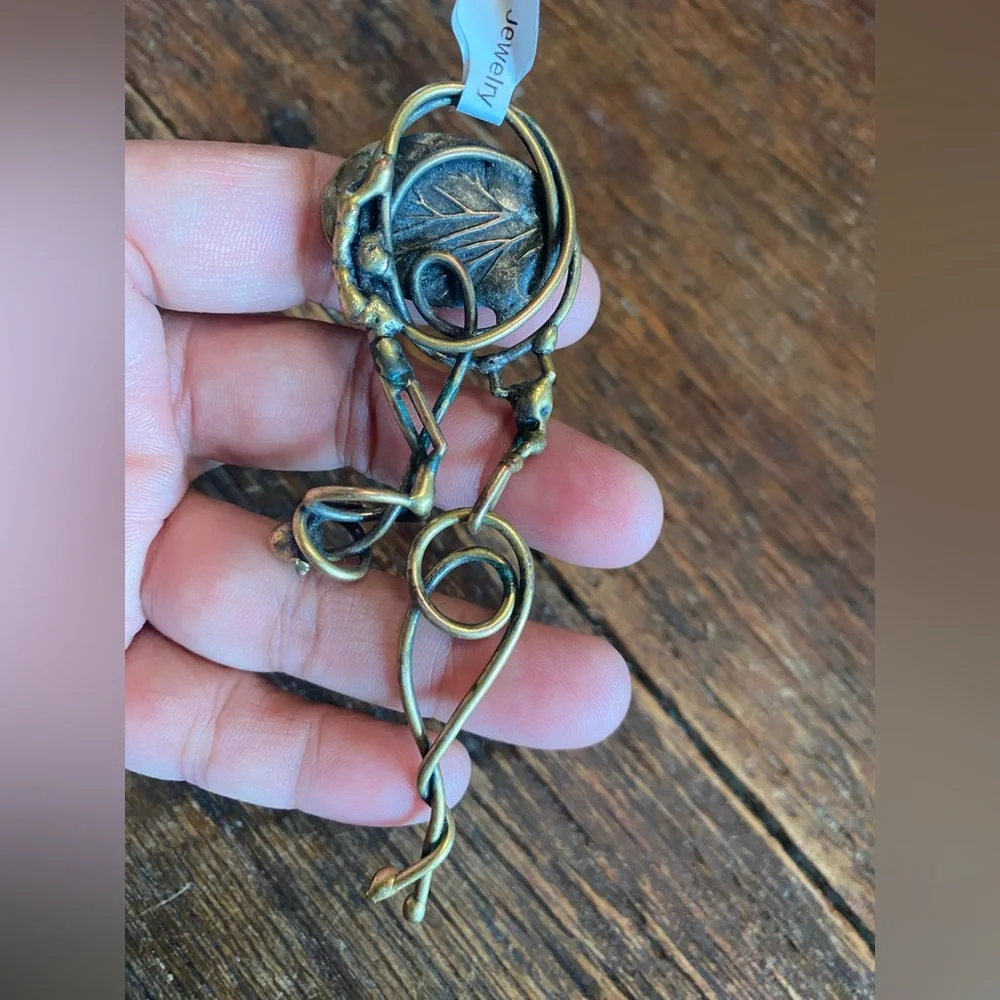 Handmade Brass Brooch - Picture 1 of 8